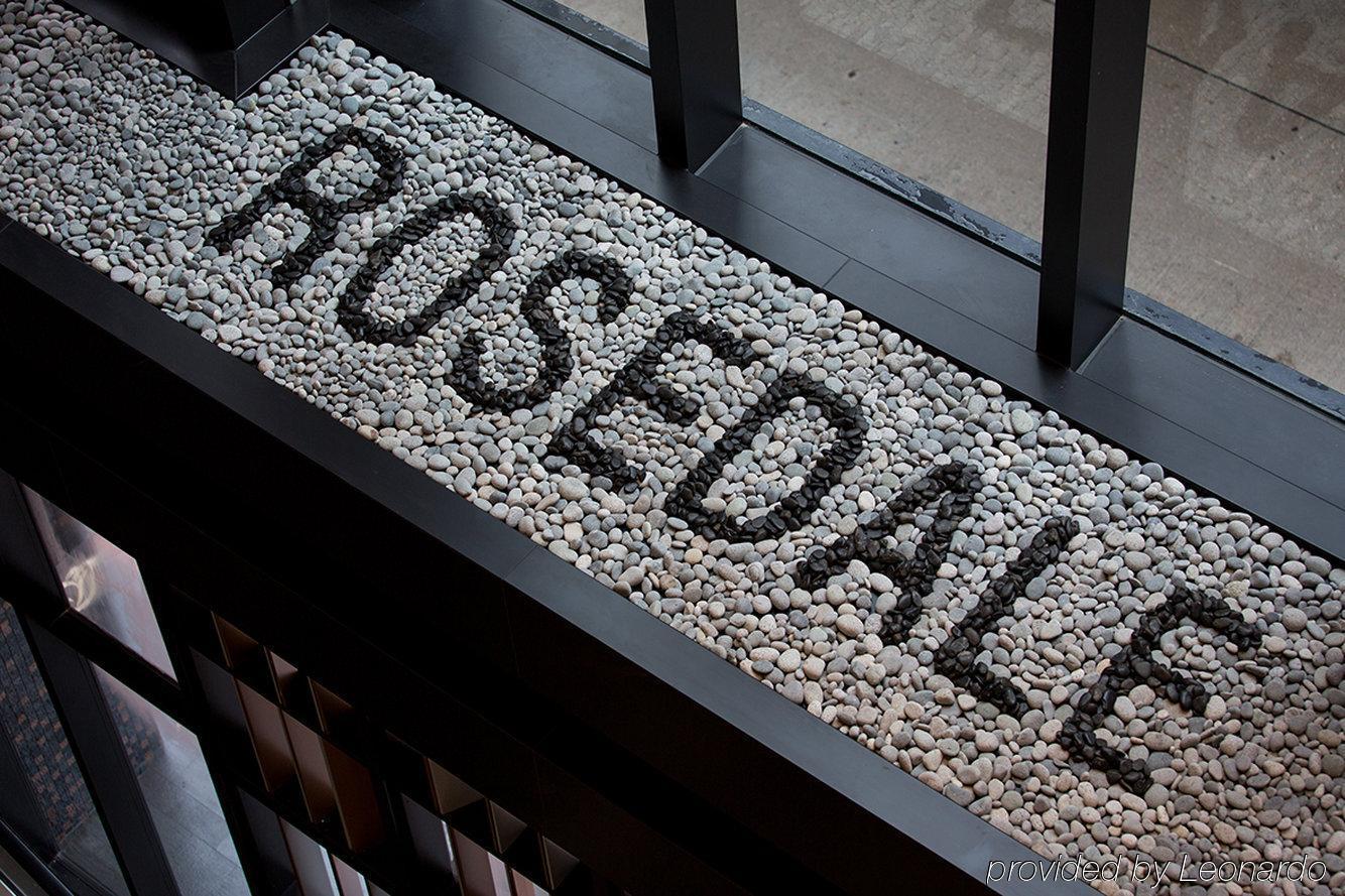 Rosedale Hotel Kowloon Hongkong Exteriör bild