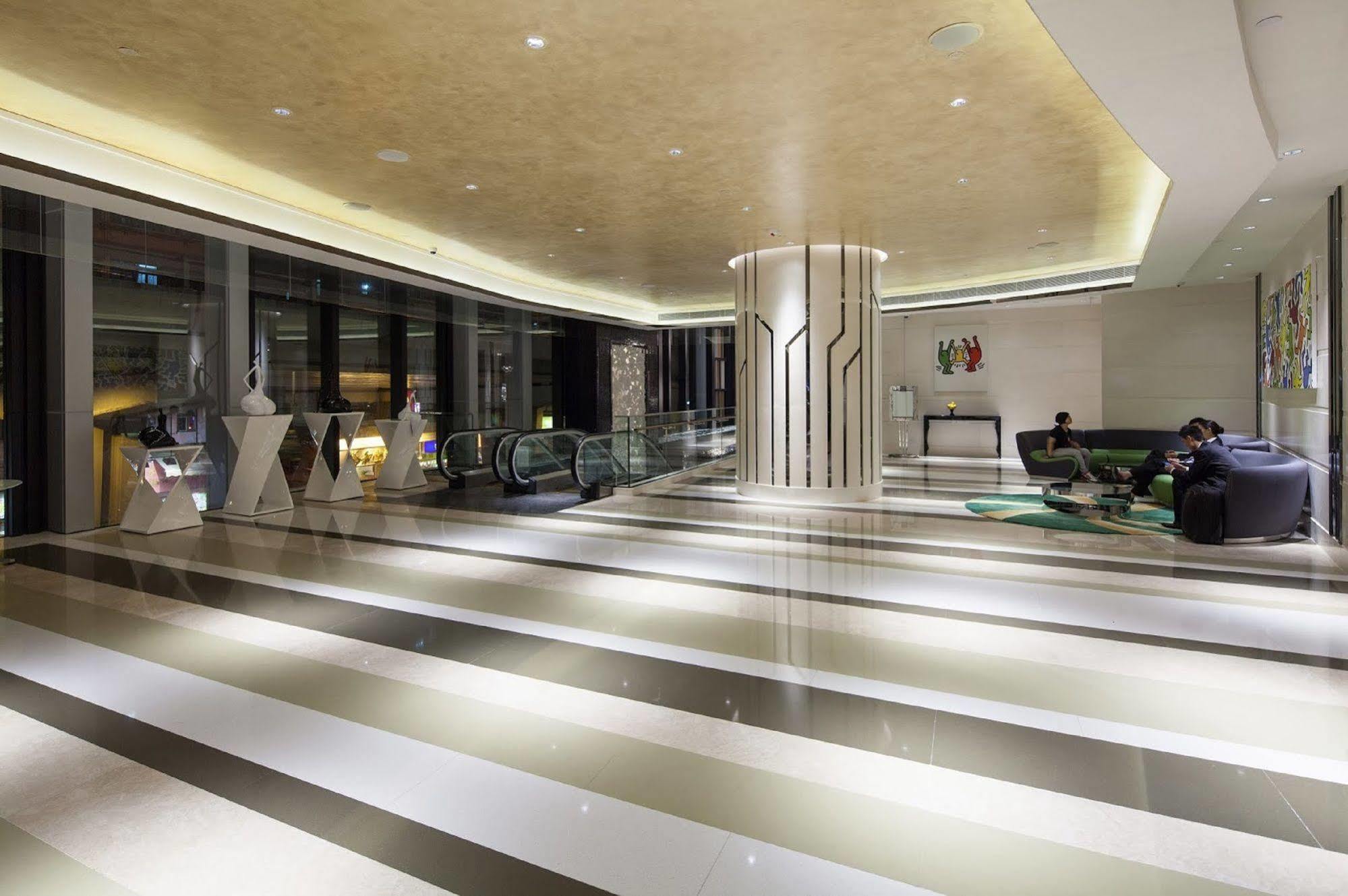 Rosedale Hotel Kowloon Hongkong Exteriör bild